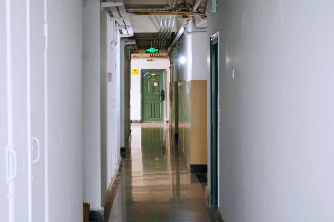 Xiao Yu Residential Apartment Near Jiefangbei And Hongya Cave Чунцін Екстер'єр фото